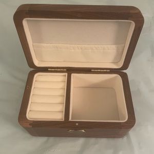 Wooden Musical Jewelry Box New